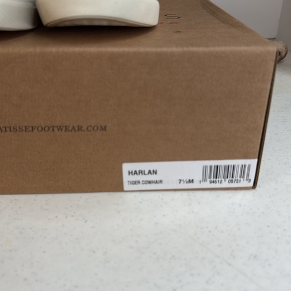 Coconuts by Matisse HARLAN Tiger Fur CowHair Sneakers Booties Women’s US 7.5 - Picture 7 of 8